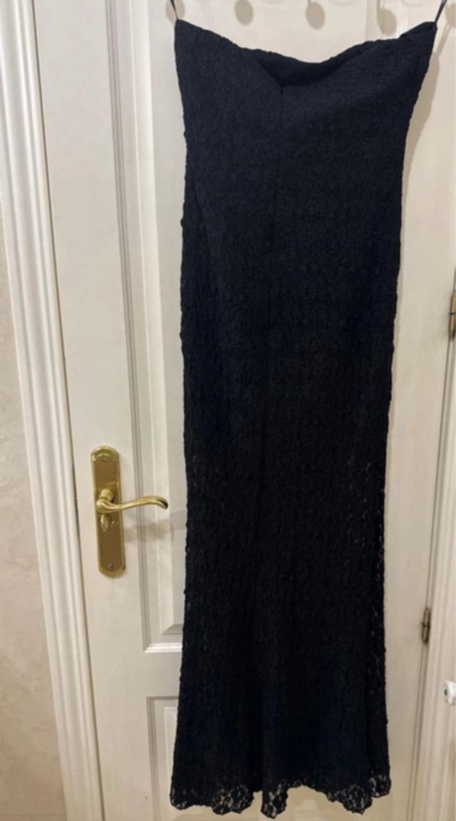 Vestido strapless Zara Negro Encaje Largo