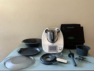 Thermomix TM5 con accesorios