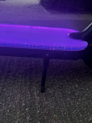 Patinete Eléctrico hasta 30 km Nuevo con luz led 