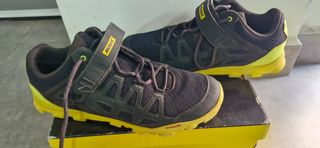 Zapatillas Ciclismo Mavic Negras y Amarillas t.46