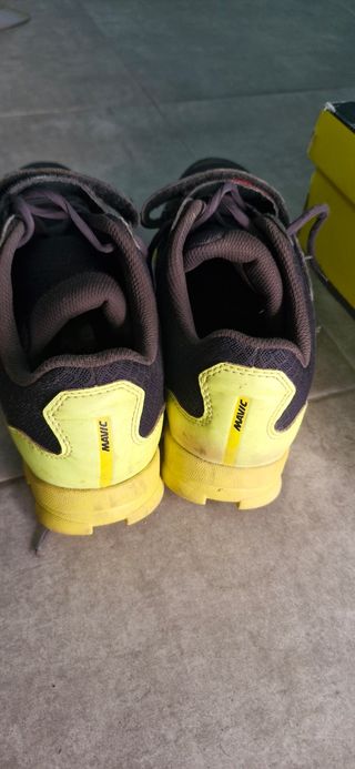 Zapatillas Ciclismo Mavic Negras y Amarillas t.46