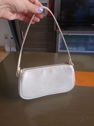 Bolso blanco pequeño efecto piel