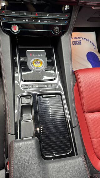 Jaguar F-Pace R-Sport