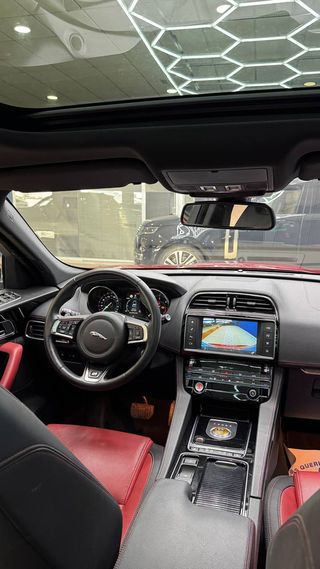 Jaguar F-Pace R-Sport