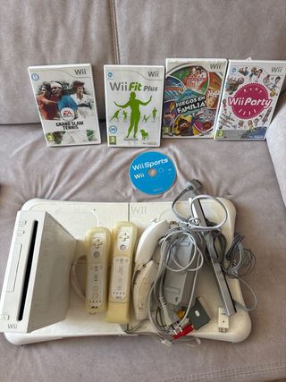 Consola Wii con Balance Board y Juegos