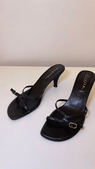 Sandalias tacón piel negras