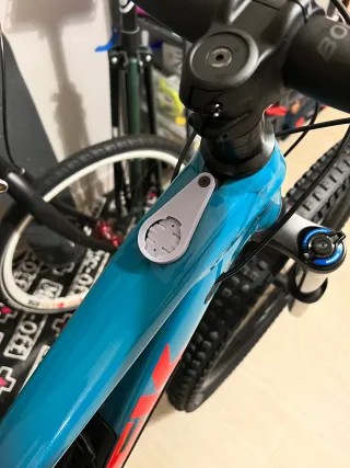 Soporte Garmin para TREK