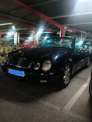 Mercedes-Benz  CLK 2002