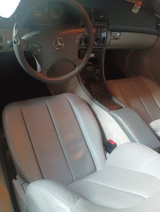 Mercedes-Benz  CLK 2002