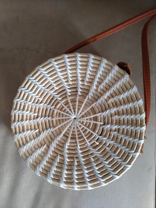 Borsa rotonda in paglia