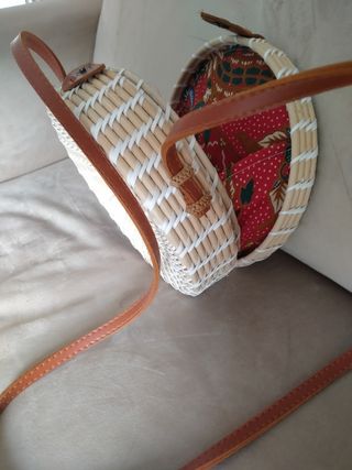 Borsa rotonda in paglia