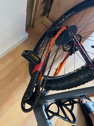 Bicicleta MTB 29 M con mejoras en carbono