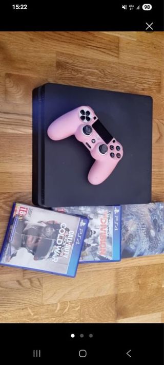 PS4 1TB Rosa + 3 Juegos