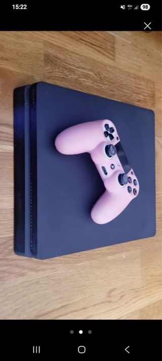 PS4 1TB Rosa + 3 Juegos