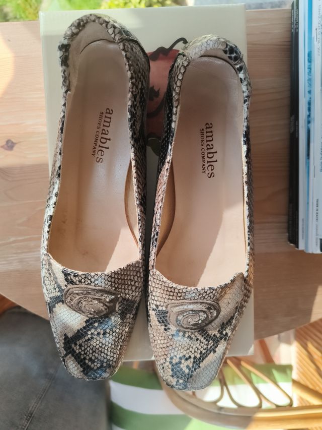 Zapatos planos Amables,piel serpiente. 1puesta
