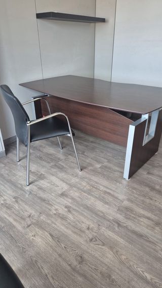 Mesa de oficina/despacho de madera