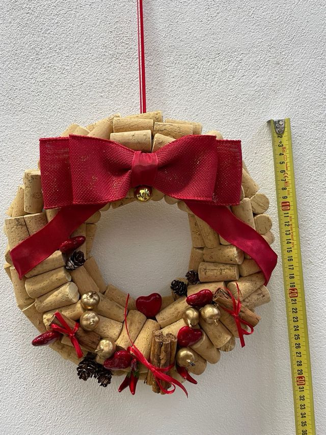 Ghirlanda Natalizia in Sughero Decorata