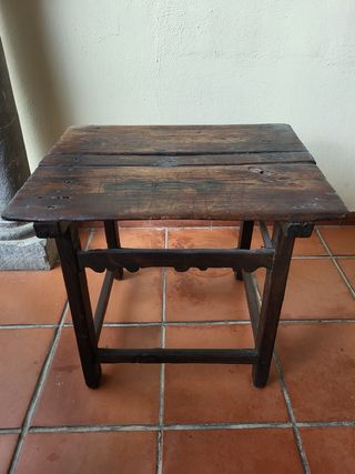 Mesa Tocinera Siglo XVIII Pino