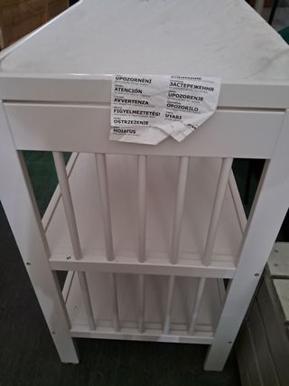 Cambiador de bebé blanco