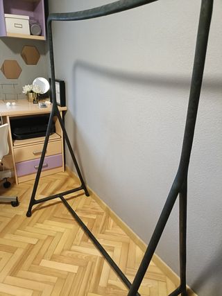 Burro perchero Ikea negro metal