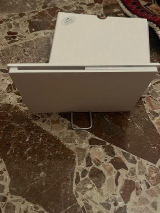 Portafoto bimba con api e fiori