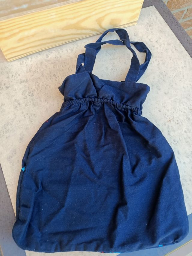 Bolso azul con estampado de mariposas