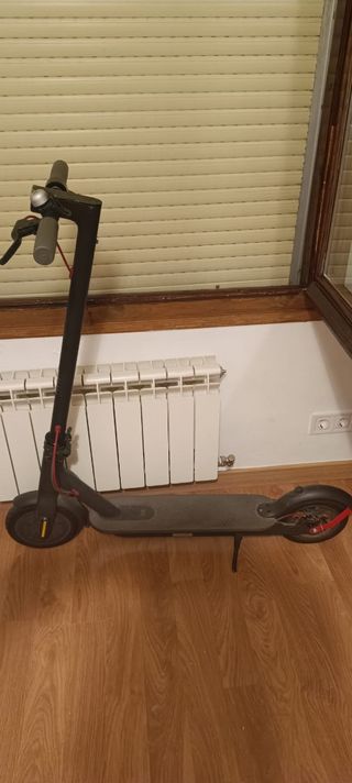 Patinete Eléctrico Xiaomi M365 - 25 km/h