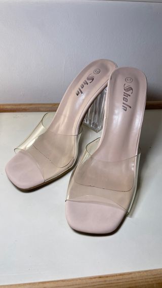 Sandalias transparentes Shein tacón alto beige