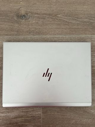 HP Laptop Plata
HP EliteBook 830 G6
i5 256 GB