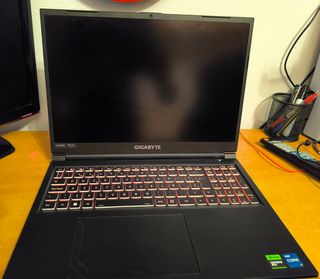 Ordenador Portátil Gigabyte Negro 