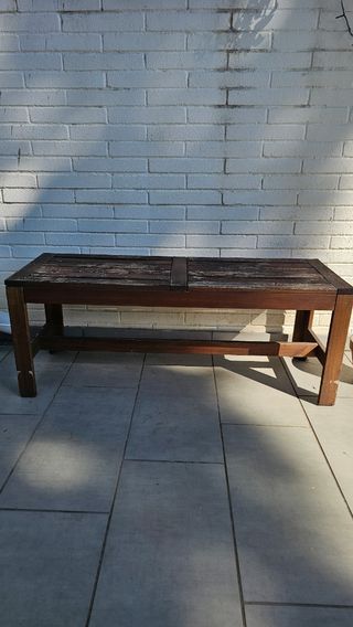 Banco de madera para jardín