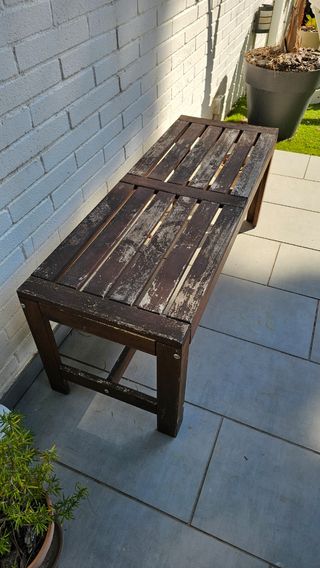 Banco de madera para jardín