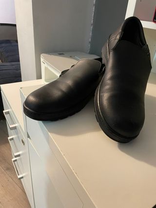 Zapatos camarero antideslizantes