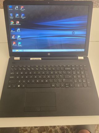 Portátil HP 8GB RAM 250GB SSD Windows 11