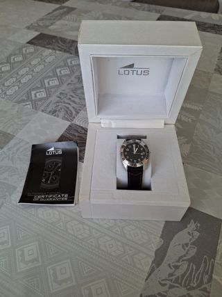 Reloj Lotus para niño con certificado