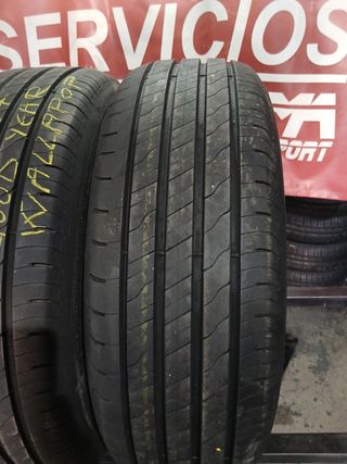 Neumático Goodyear 215/60 R17 96H