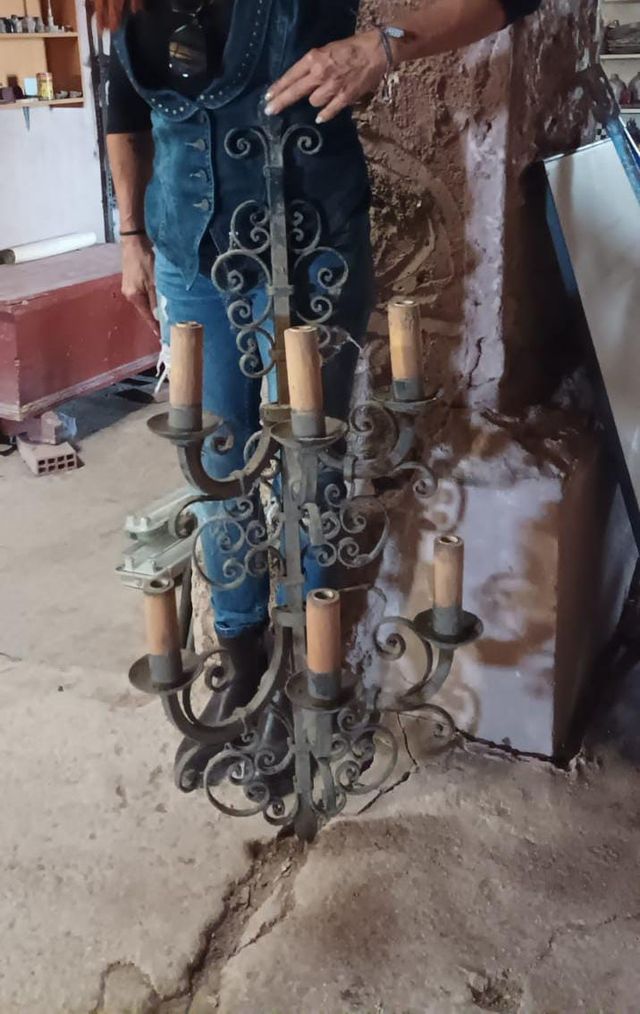 Lámpara de hierro forjado para luz