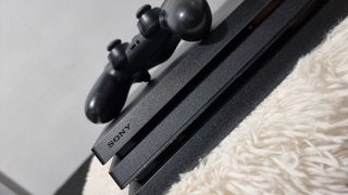 Play 4 PS4 PRO DE 1TB 