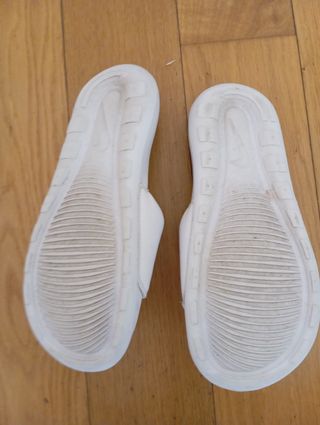 Chanclas Nike Blancas Talla 36.5