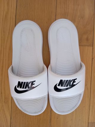 Chanclas Nike Blancas Talla 36.5