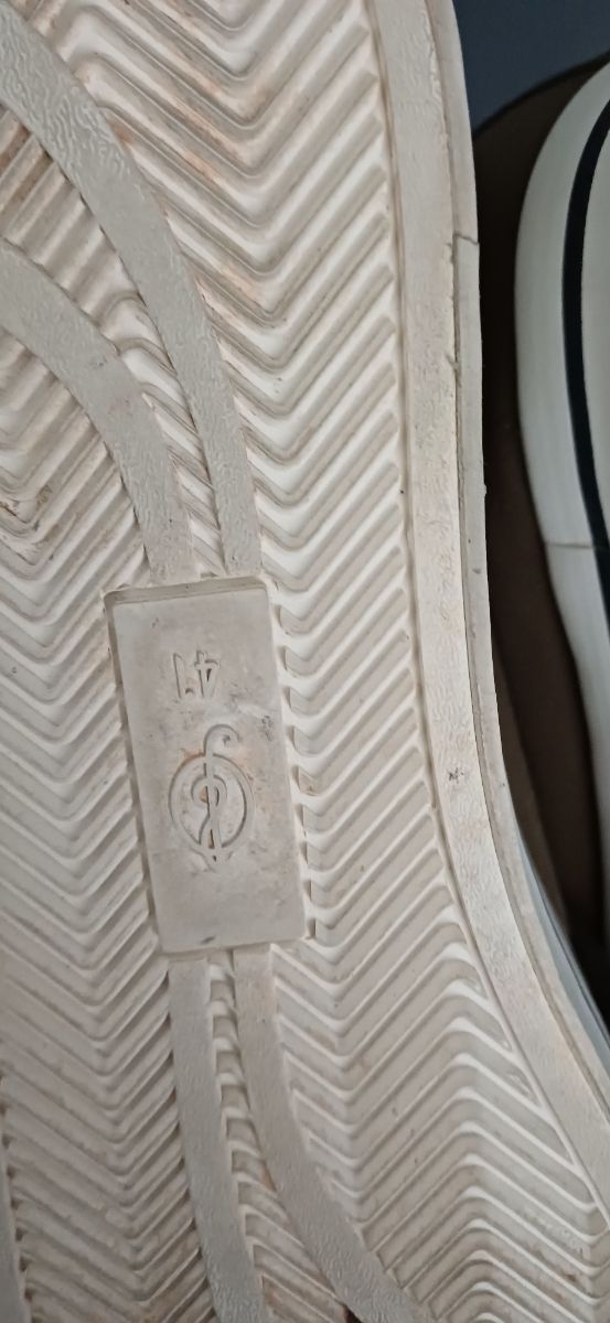 Botas altas Stradivarius verde oliva