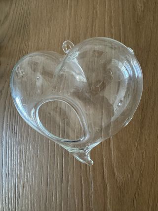 Cuore in vetro trasparente da appendere