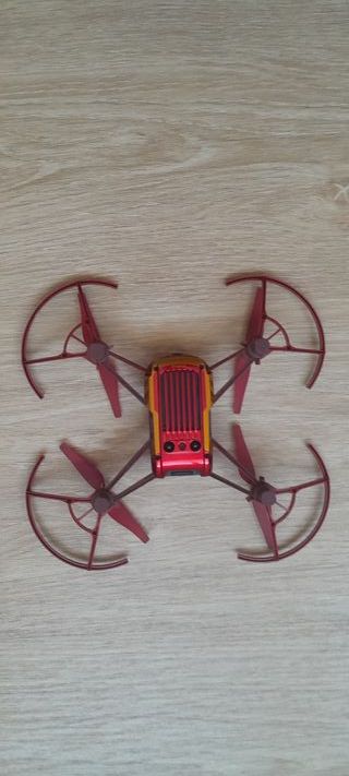 Dron Tello Iron Man
