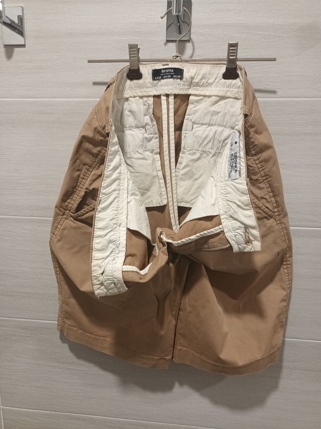 Pantalón corto chino Bershka tabaco hombre T 38