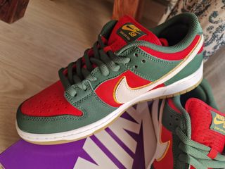 Nike SB Dunk Low Pro Verde Rojo