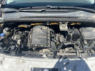 Peugeot 5008 2015