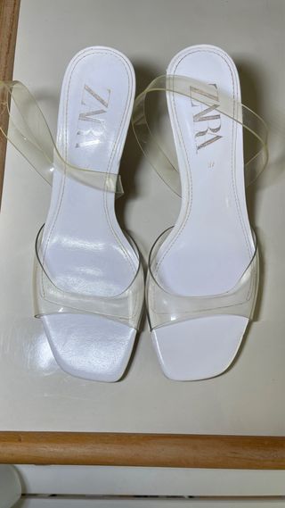 Sandalias Zara Blancas Tacón Transparente