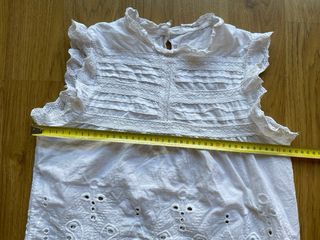 Camisa bordados volantes calados cuello alto T.S