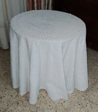 Mesa camilla redonda tela blanca