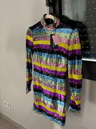 Vestido lentejuelas fiesta NUEVO sin usar con etie